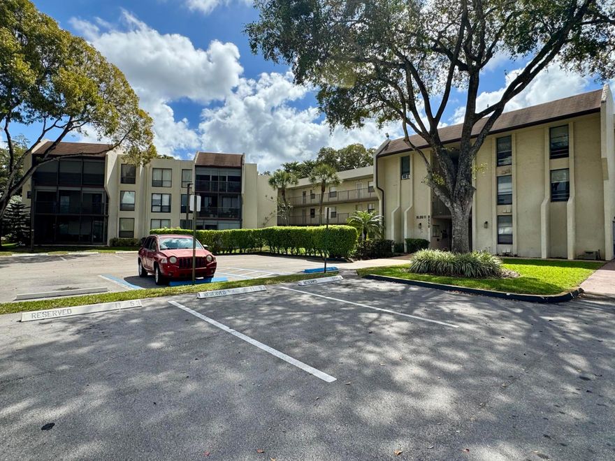 What a great 2 bed 2 bath condo with a garden view in a 55+ community that is priced for someone to come in and remodel and make their own. Needs a full rehab but can live in while you are doing it if you would like. split bedroom floor place with lots of closets.  Eat in kitchen and a washer dryer hook up in the unit.  Low association fees.  Association requires 660+ credit score to move in and no renting for the first year.