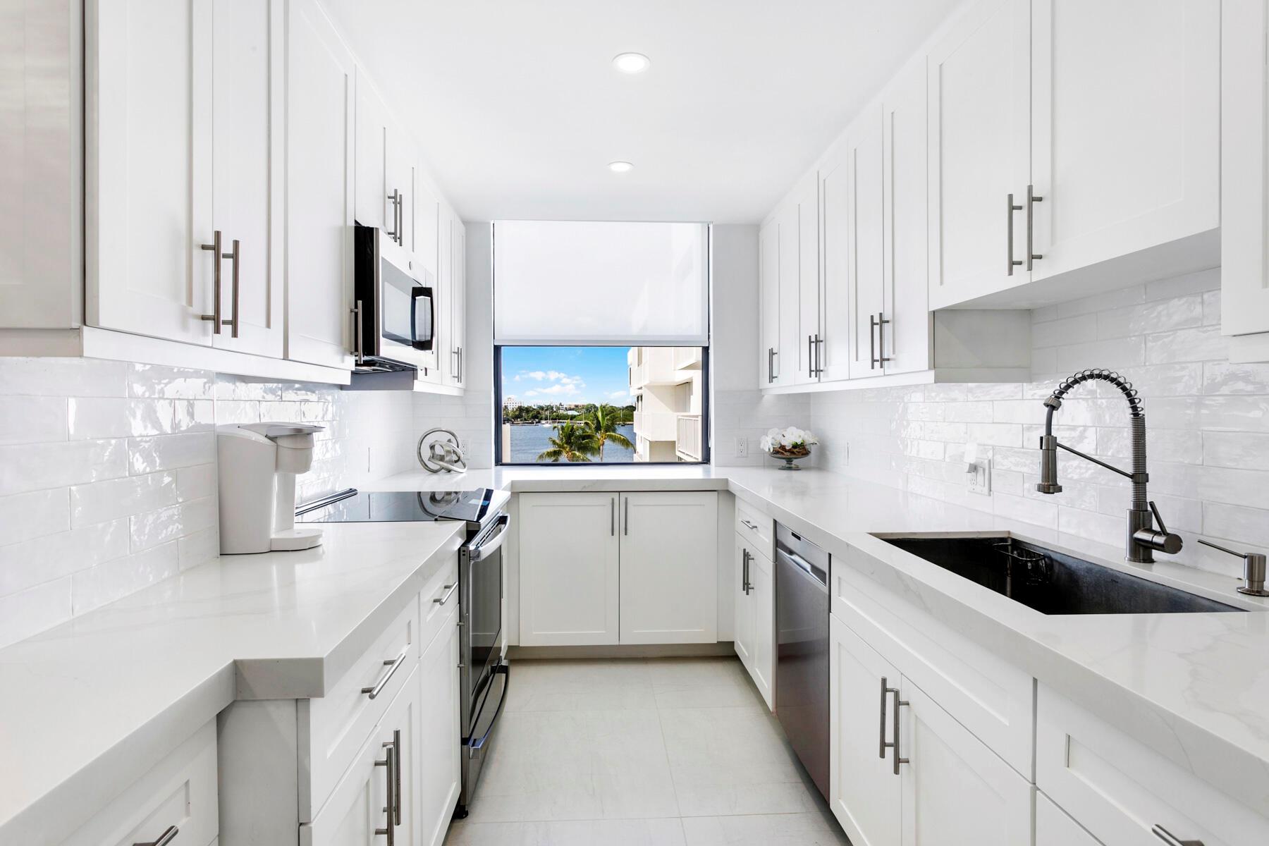 2860 S Ocean Boulevard 512