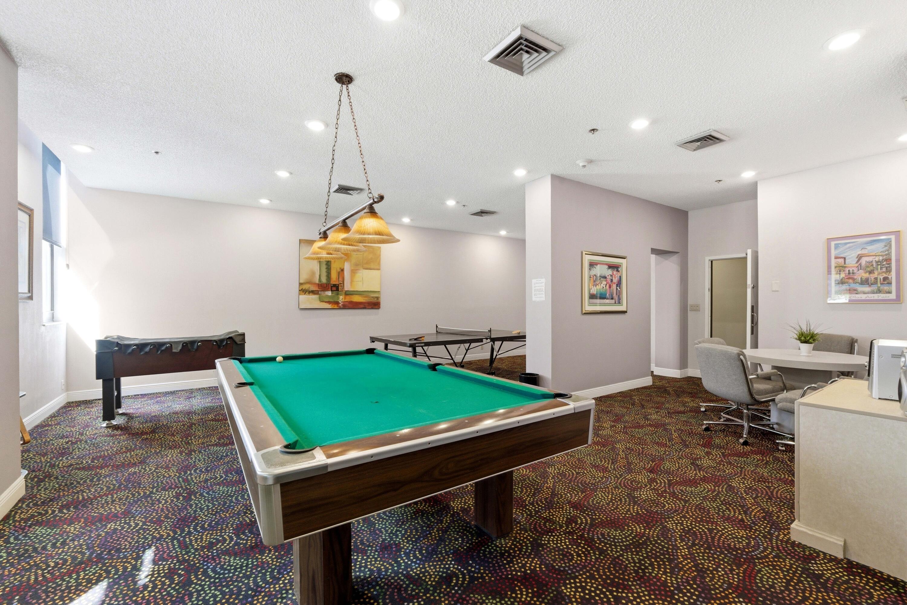 RENAISSANCE OF POMPANO BEACH - Residential Lease