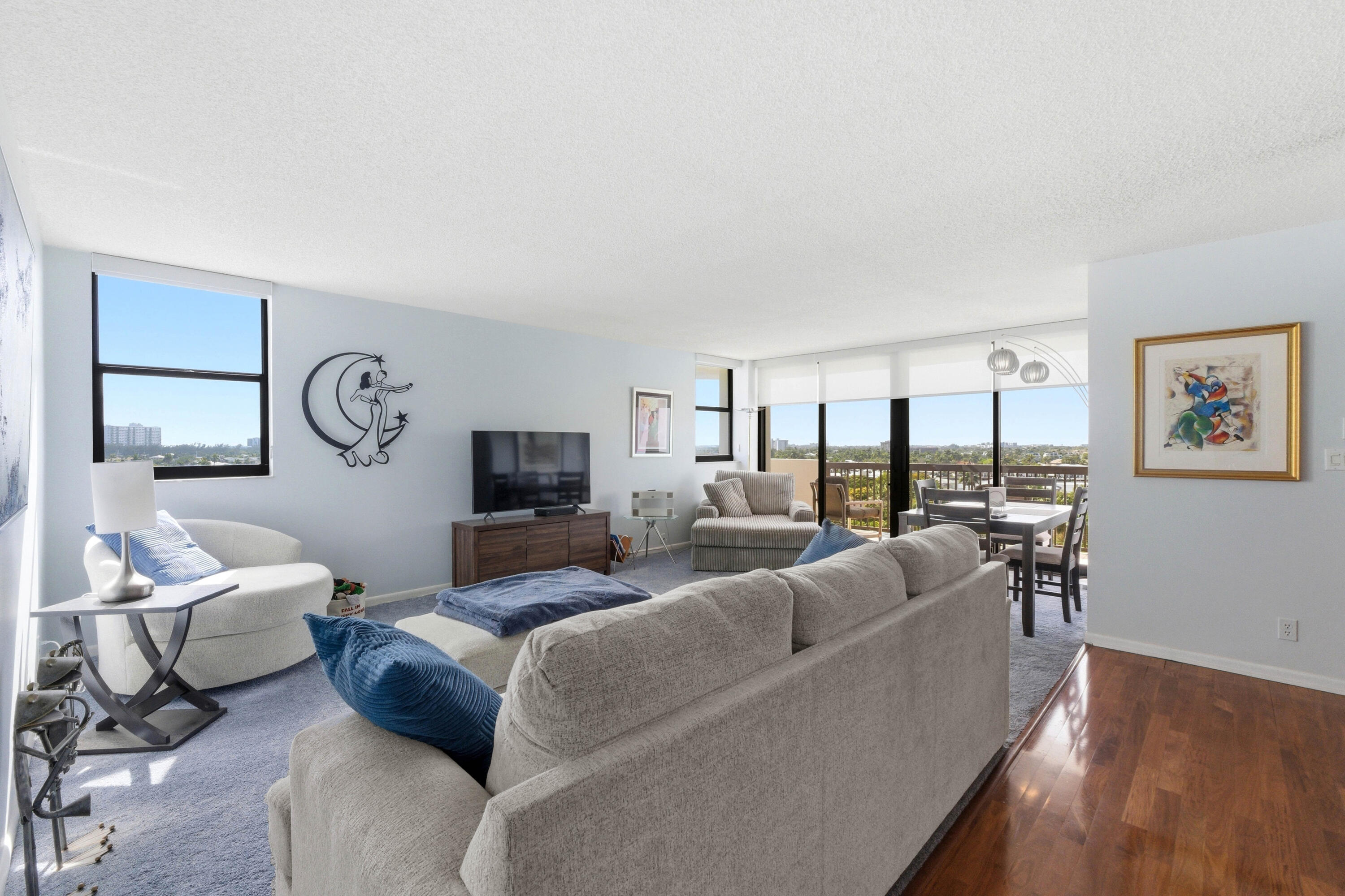 RENAISSANCE OF POMPANO BEACH - Residential Lease