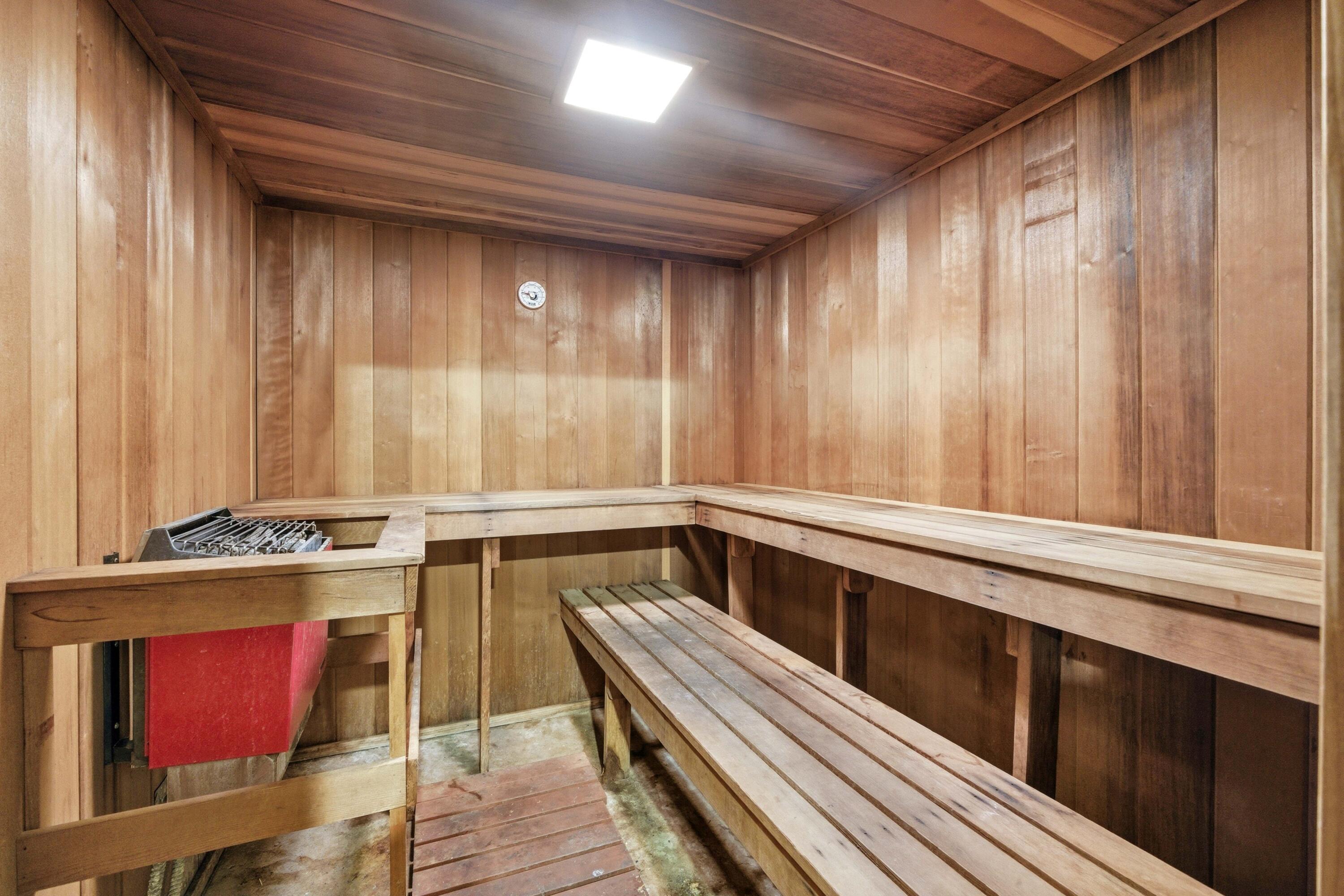 RENAISSANCE OF POMPANO BEACH - Residential Lease