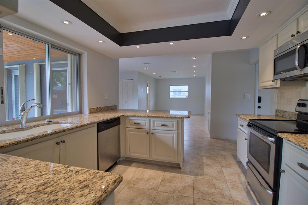 SUNFLOWER FIRST ADD - Residential