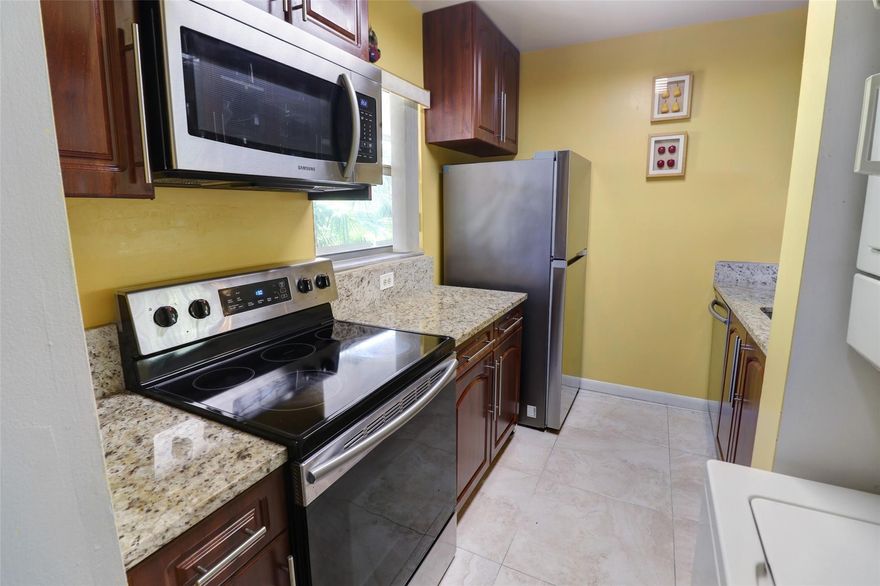 SELLER OFFERING 5K TOWARDS BUYERS' CLOSING COST! THIS SPACIOUS UPGRADED 2-BEDROOM 2-BATHROOM CONDO OFFERS AN UPDATED KITCHEN, NEWER APPLIANCES, AND AN IN-UNIT WASHER AND DRYER. CENTRALLY LOCATED IN THE HEART OF CORAL SPRINGS, NEXT TO SHOPPING, DINING, AND TRANSPORTATION. FOR YOUR FIRST HOME, OR FOR A FAMILY, THIS CONDO IS READY FOR ITS NEXT OWNER! Move in with confidence! This home comes with a complimentary 12-month warranty covering appliances and all electrical & plumbing systems. Should anything break due to normal use, you’re covered.
