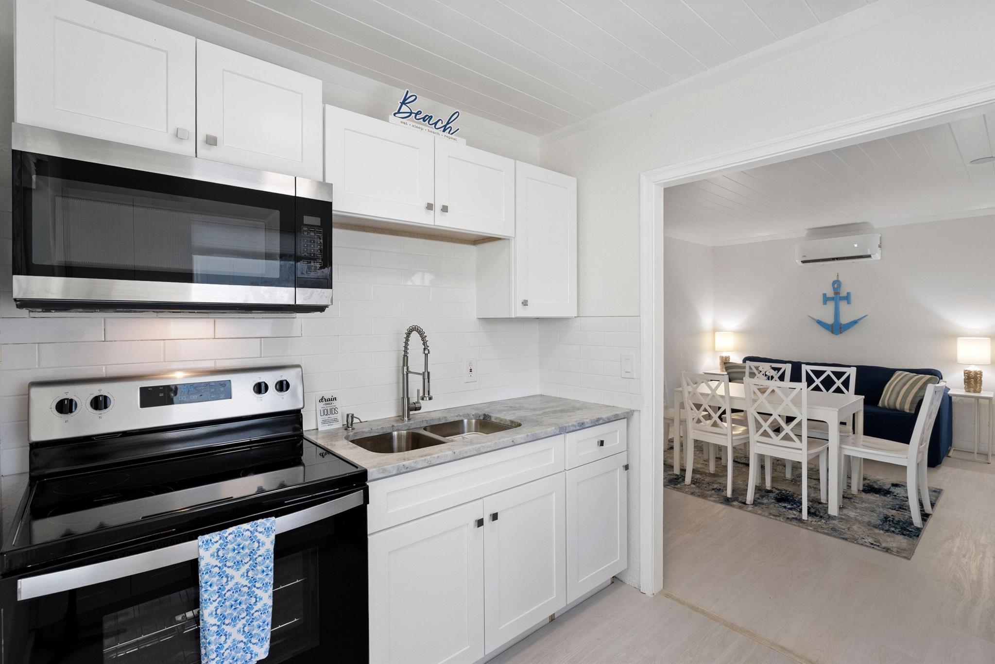 OCEAN VIEW SUBDIVISION RE - Residential Lease