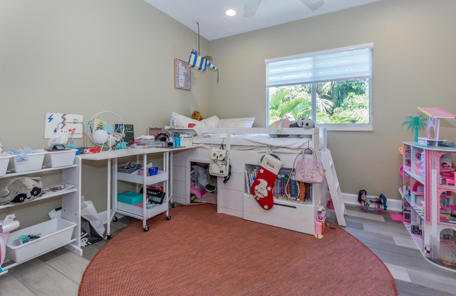 PALOMA - Residential Lease