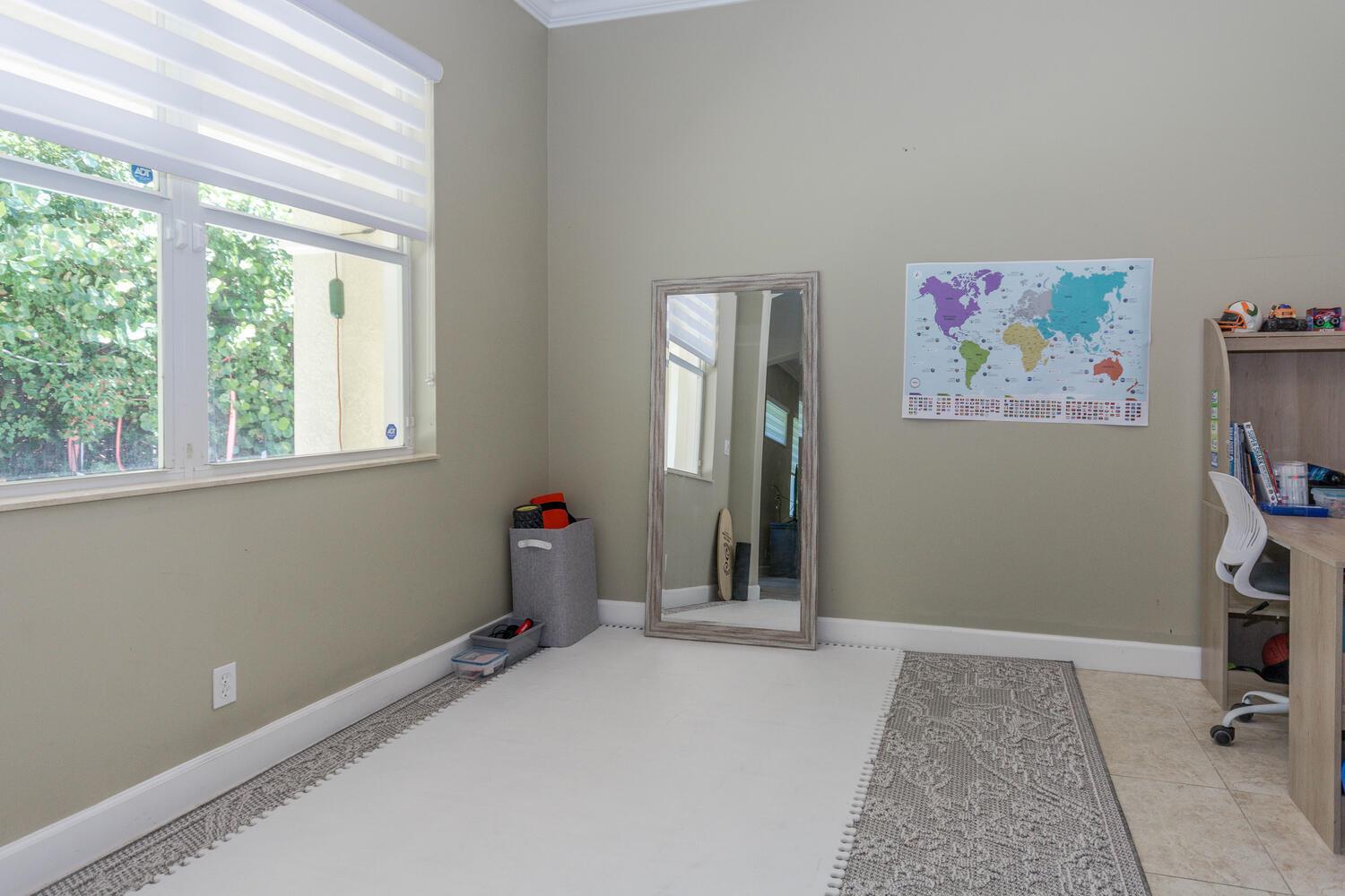 PALOMA - Residential Lease