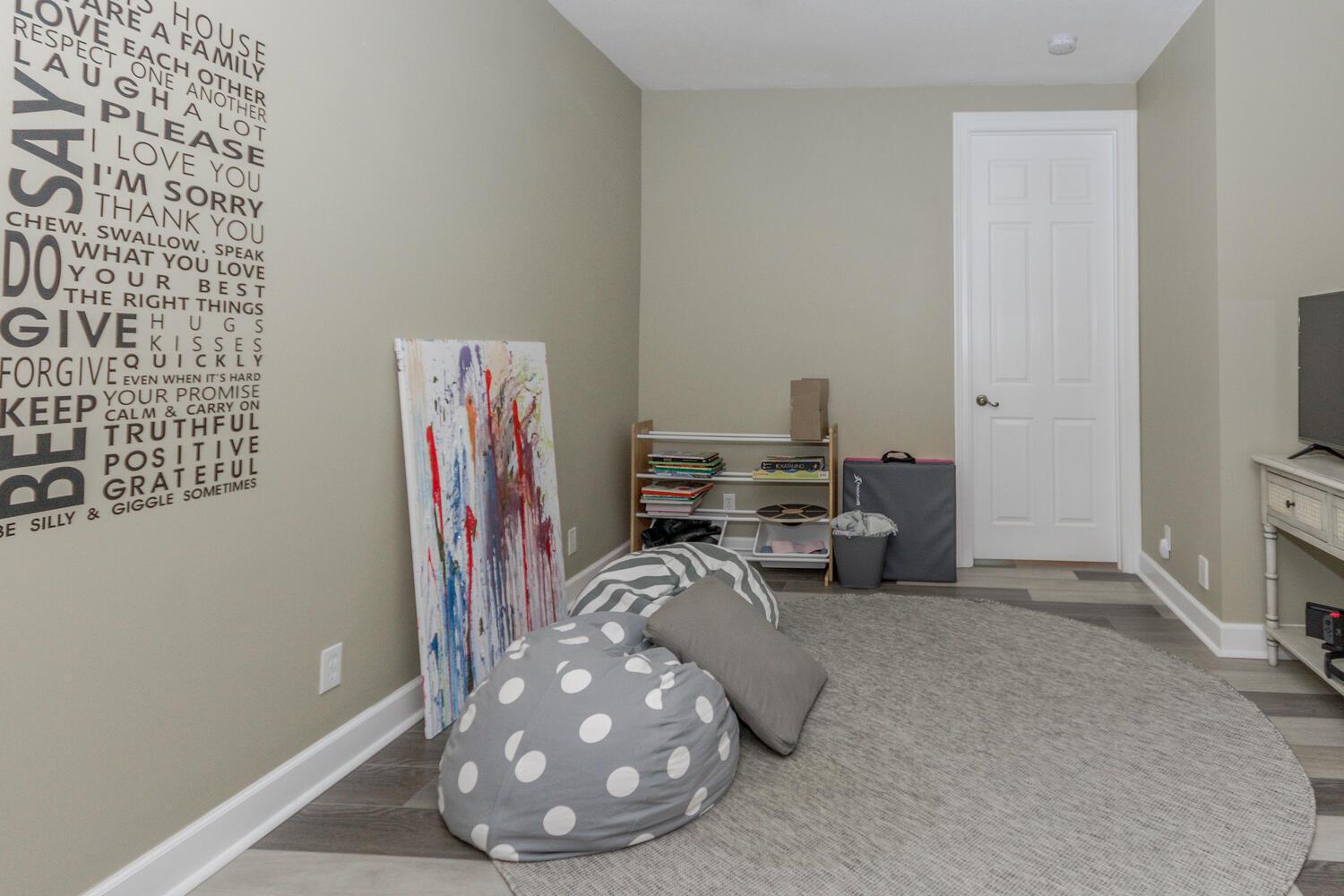 PALOMA - Residential Lease