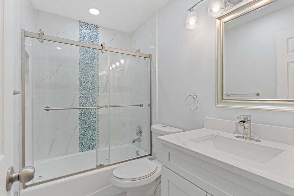 CYPRESS LAKES - Residential