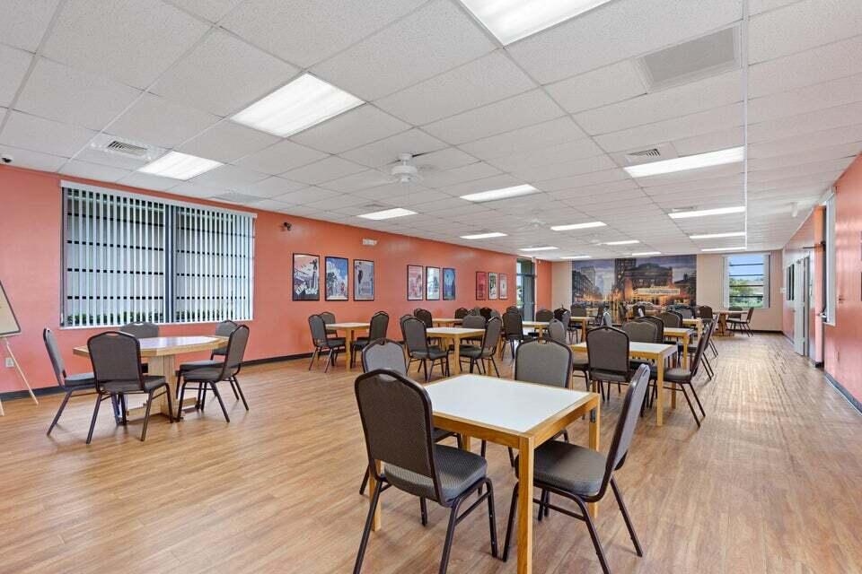 CYPRESS LAKES - Residential