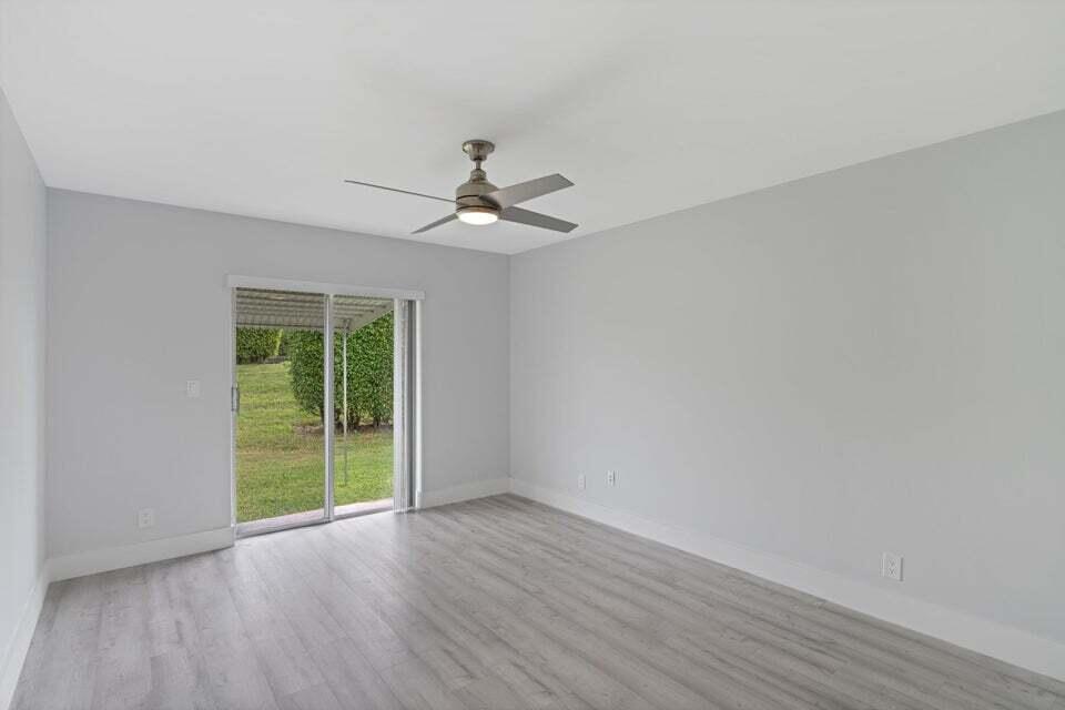 CYPRESS LAKES - Residential