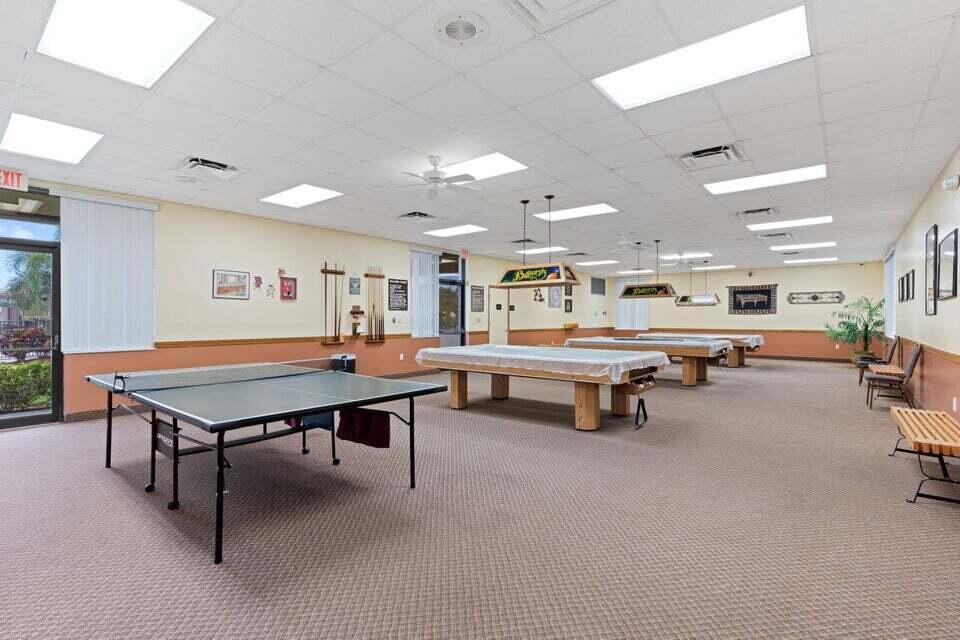 CYPRESS LAKES - Residential