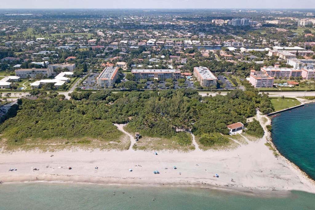 Photo of 950 Ponce De Leon Road #309, Boca Raton, FL 33432 (MLS # R11071370)
