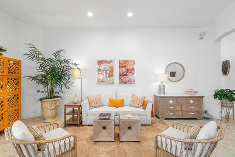 9666 Via Elegante Wellington FL 33411