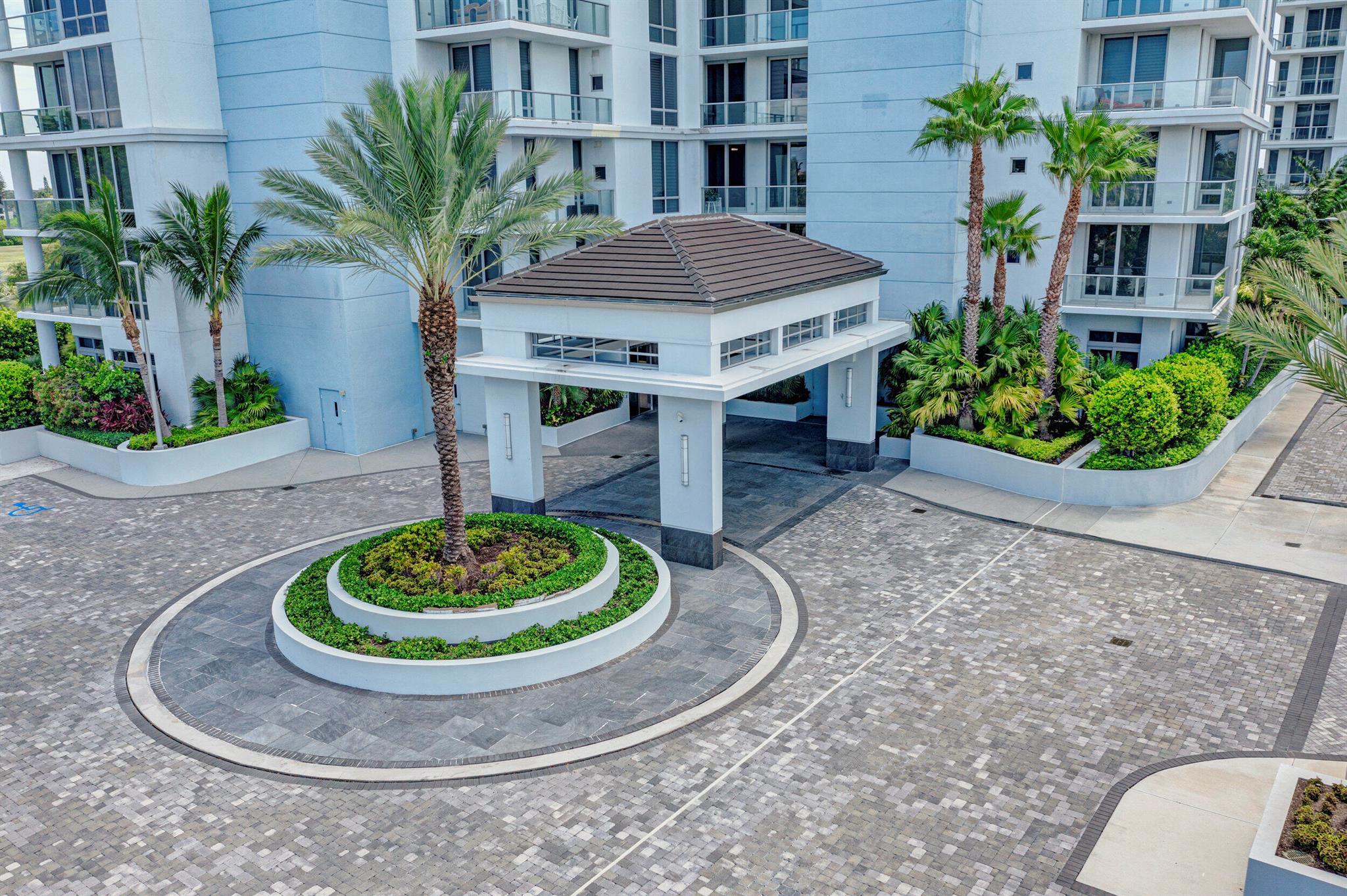 1 Water Club Way 1504
