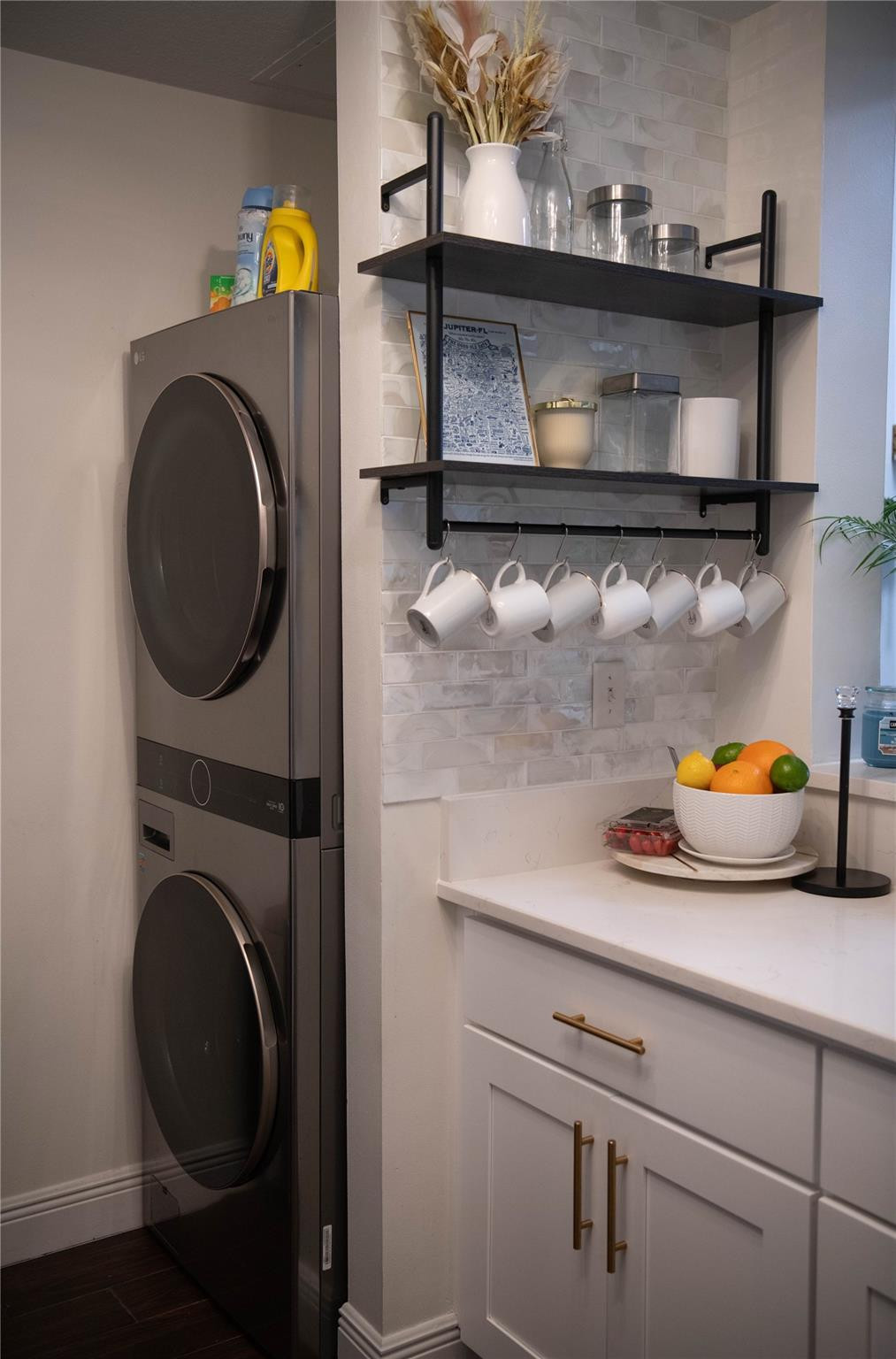 1203 Town Center Drive 215