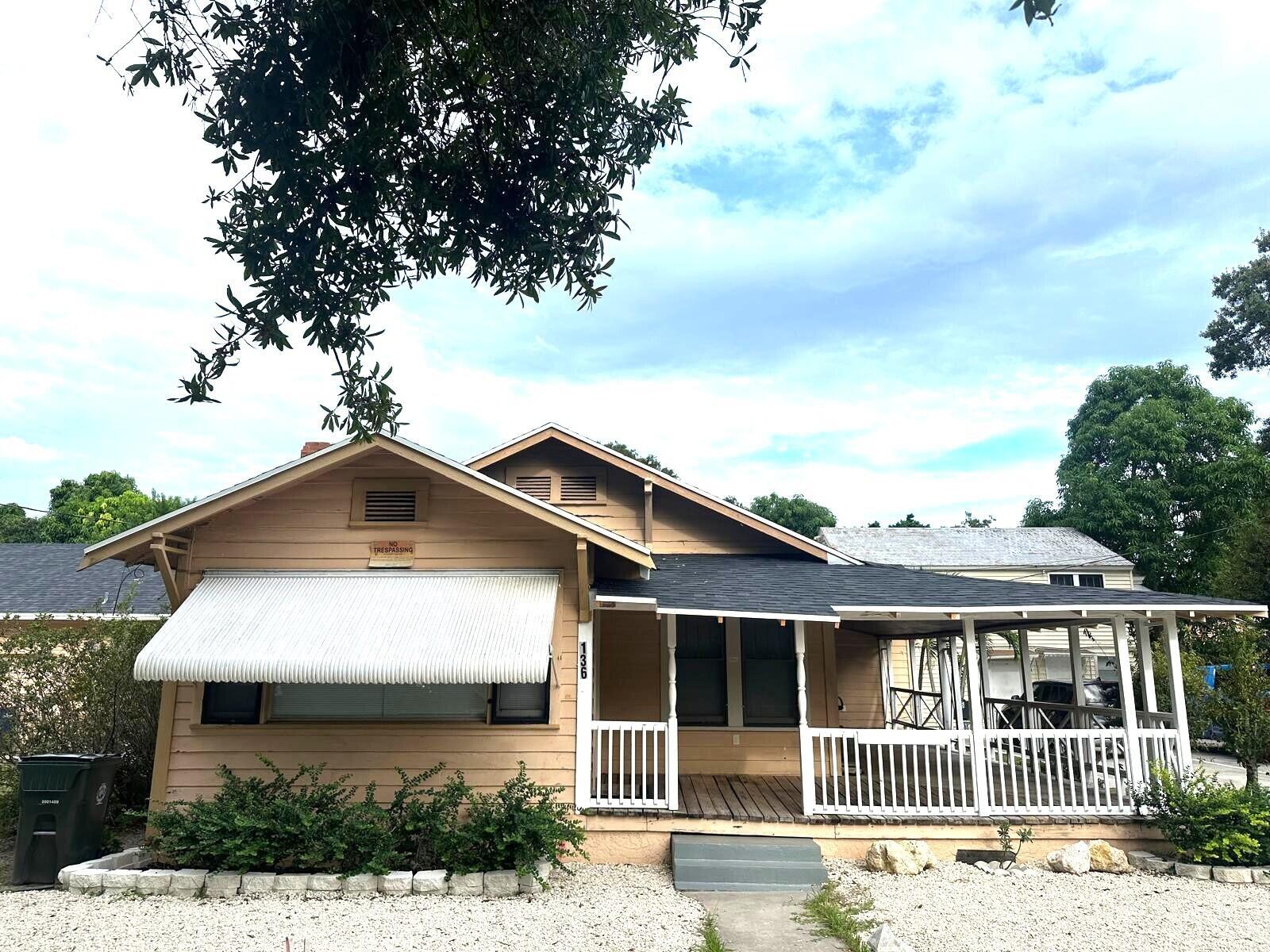 It's All About Location!!! Quaint 2 BR 1 Bath Main apartment unit. New 2025 Roof; Great Interior Layout; Freshly updated Bathroom; Serene Front Porch. Close to Downtown Fort Pierce, Beaches, Shoppes, Hospital, and More! Rent includes: Lawn Maintenance & Electricity. Flat water bill fee $55 for basic usage - may incur extra charge based on usage (Main Unit Rental Space ONLY).
