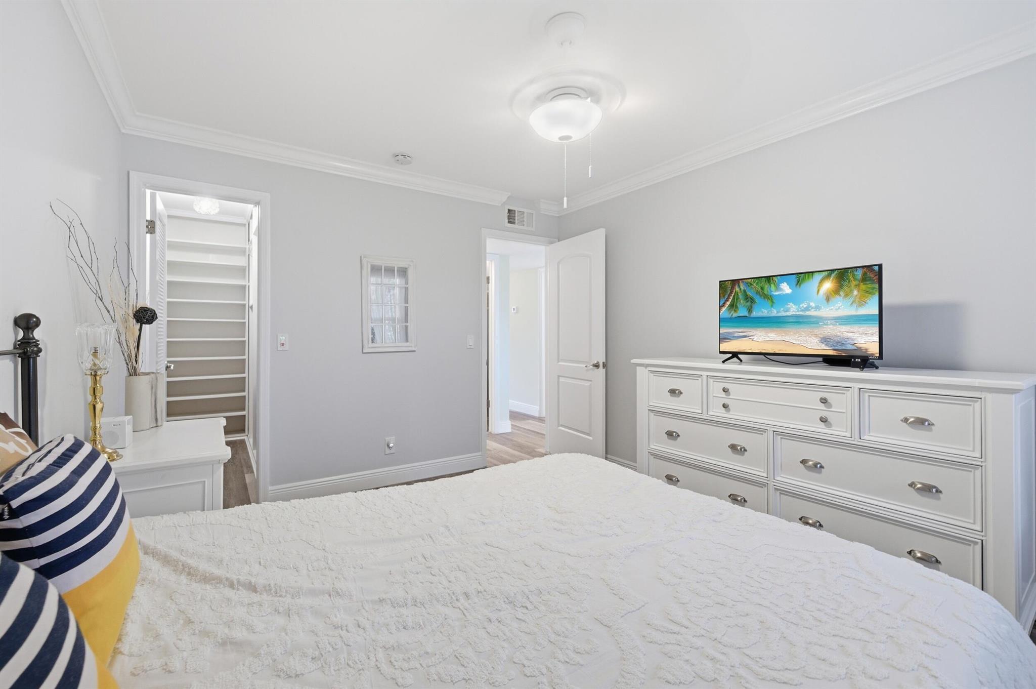 KINGS POINT PIEDMONT COND - Residential