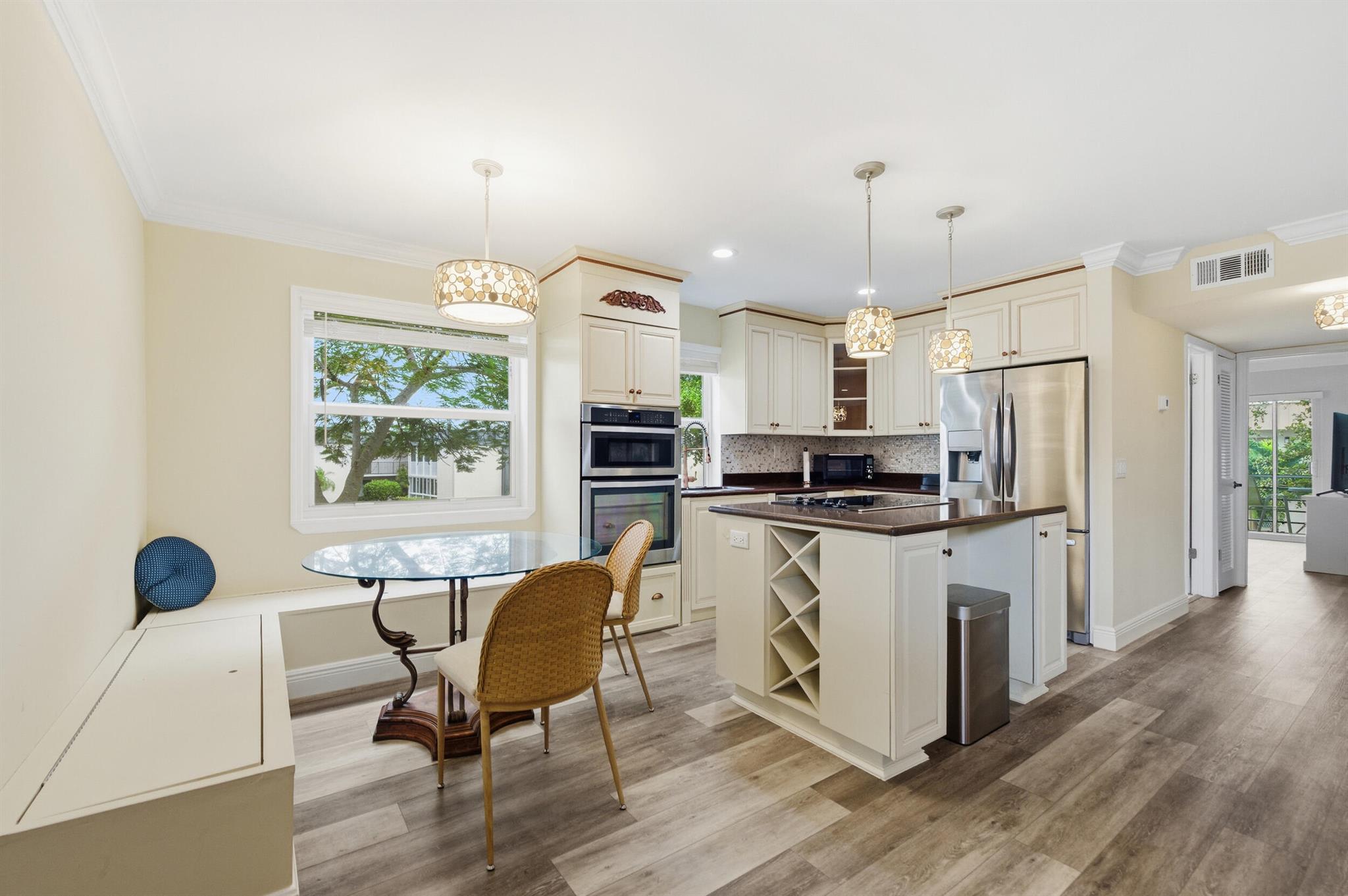 KINGS POINT PIEDMONT COND - Residential