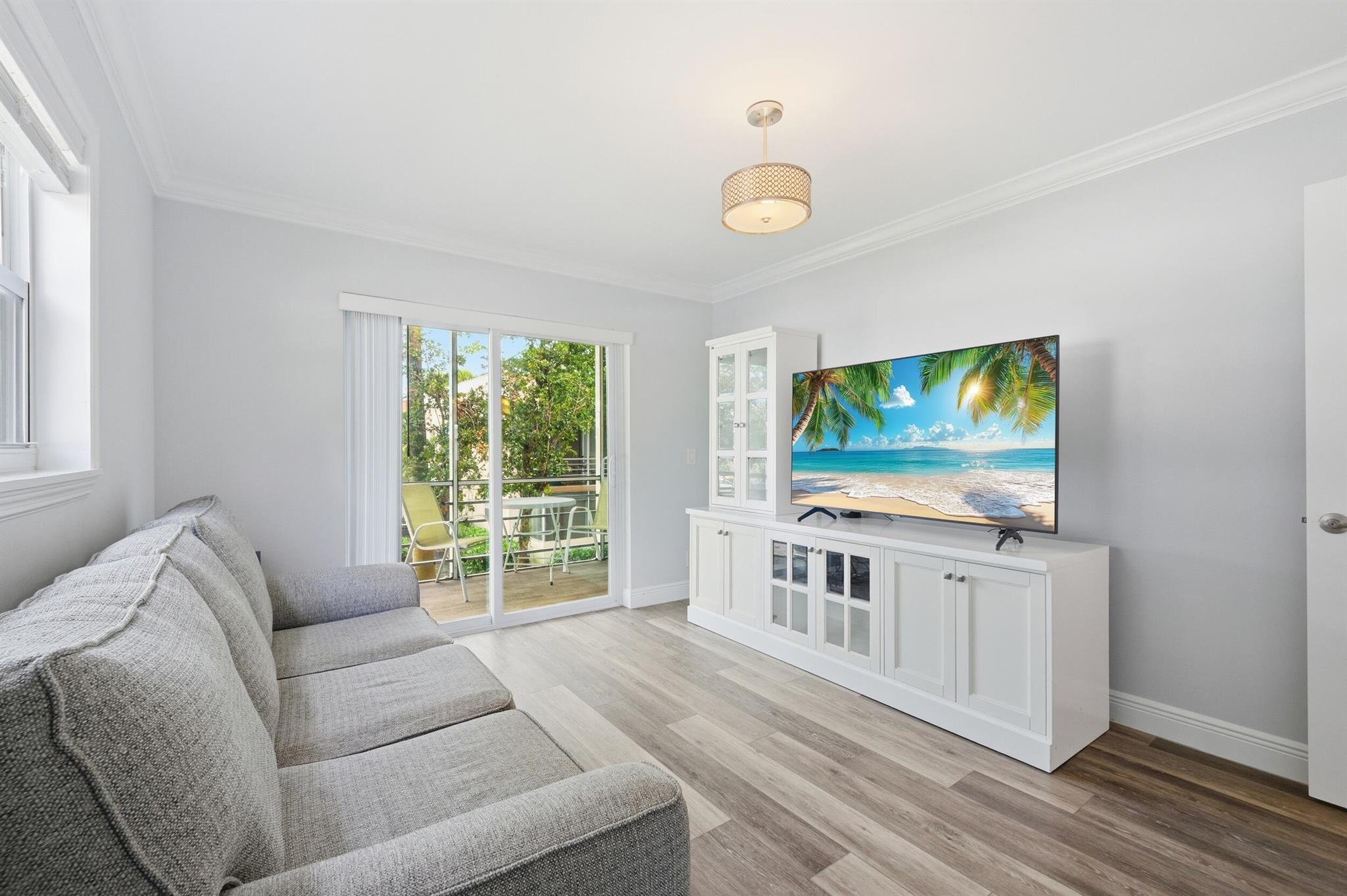 KINGS POINT PIEDMONT COND - Residential