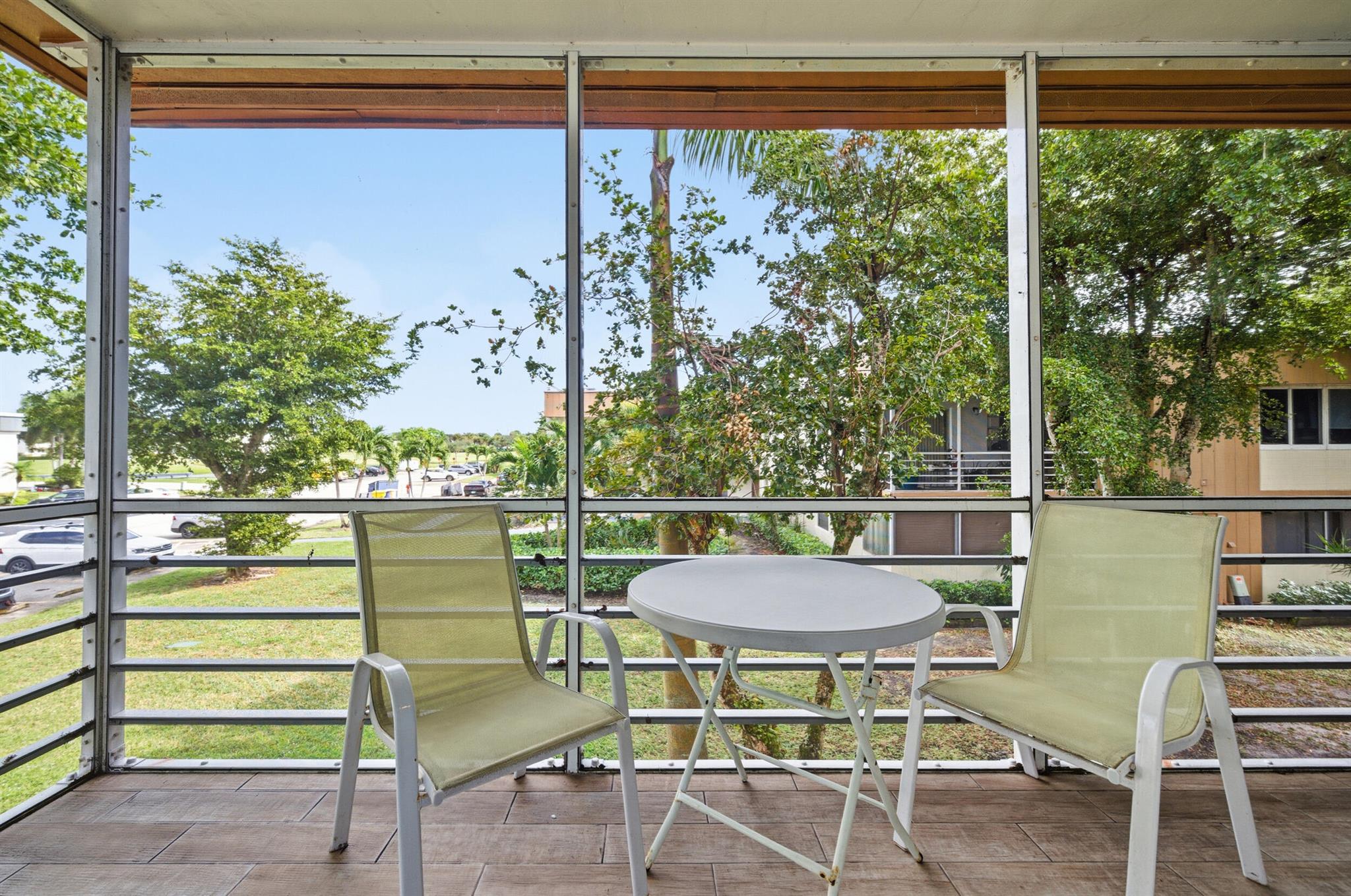 KINGS POINT PIEDMONT COND - Residential