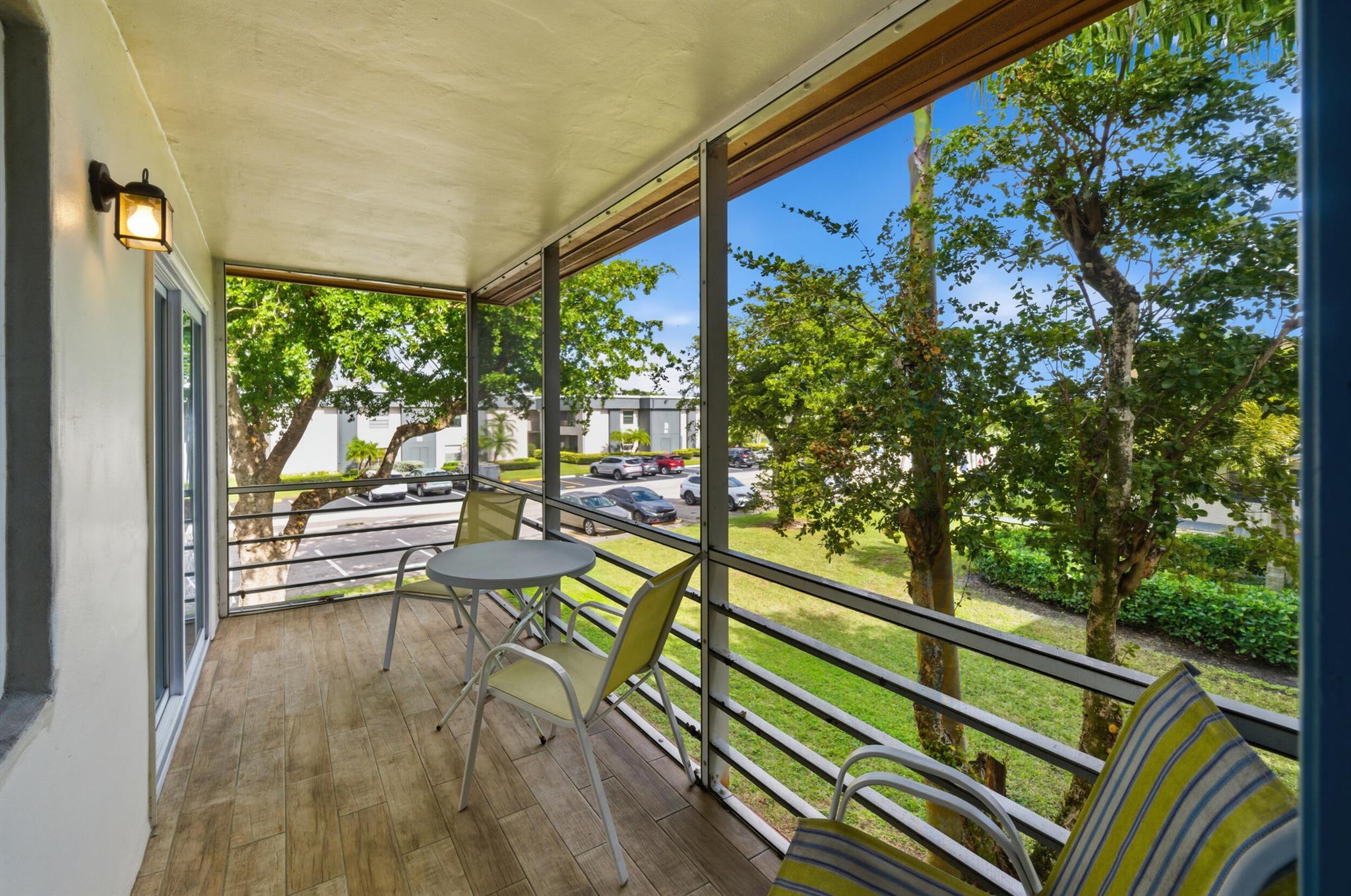 KINGS POINT PIEDMONT COND - Residential