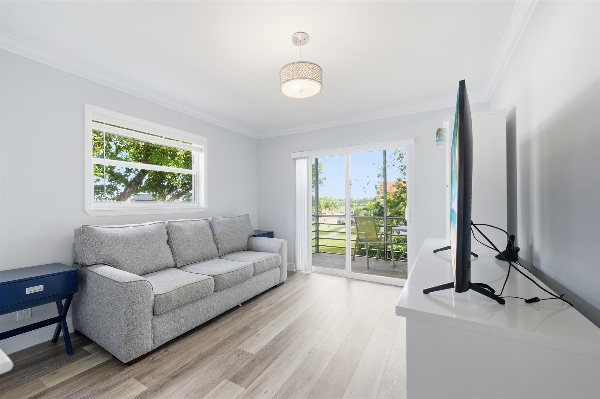 KINGS POINT PIEDMONT COND - Residential