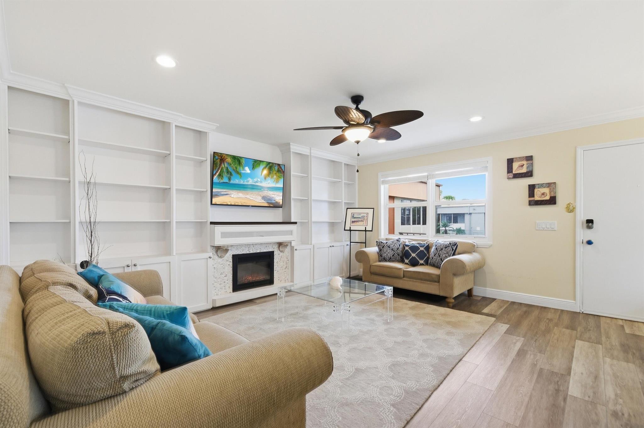 KINGS POINT PIEDMONT COND - Residential