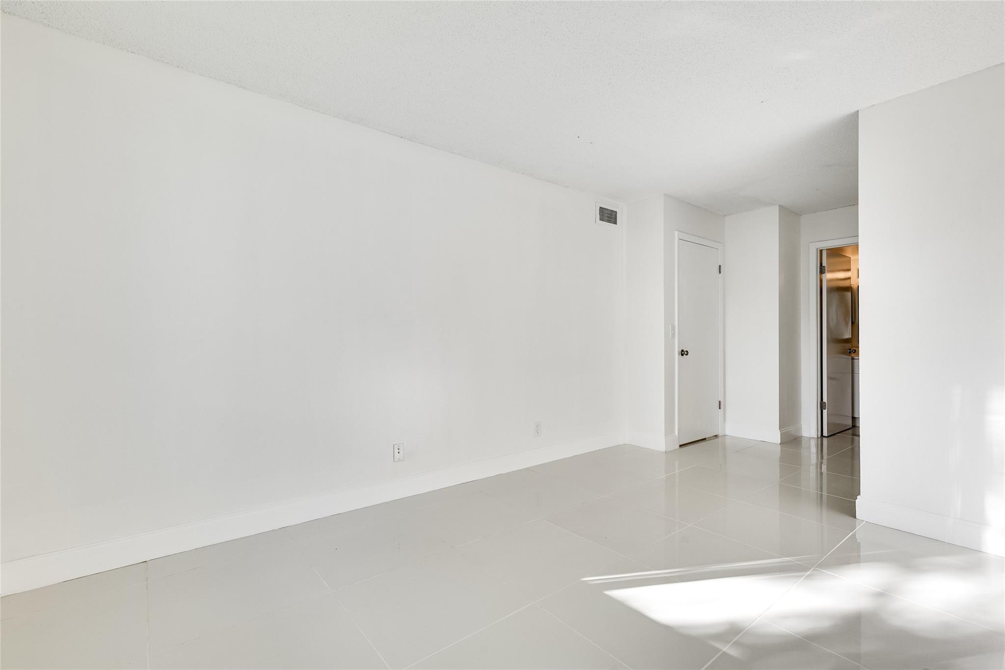 Lakes of Jacaranda - Residential