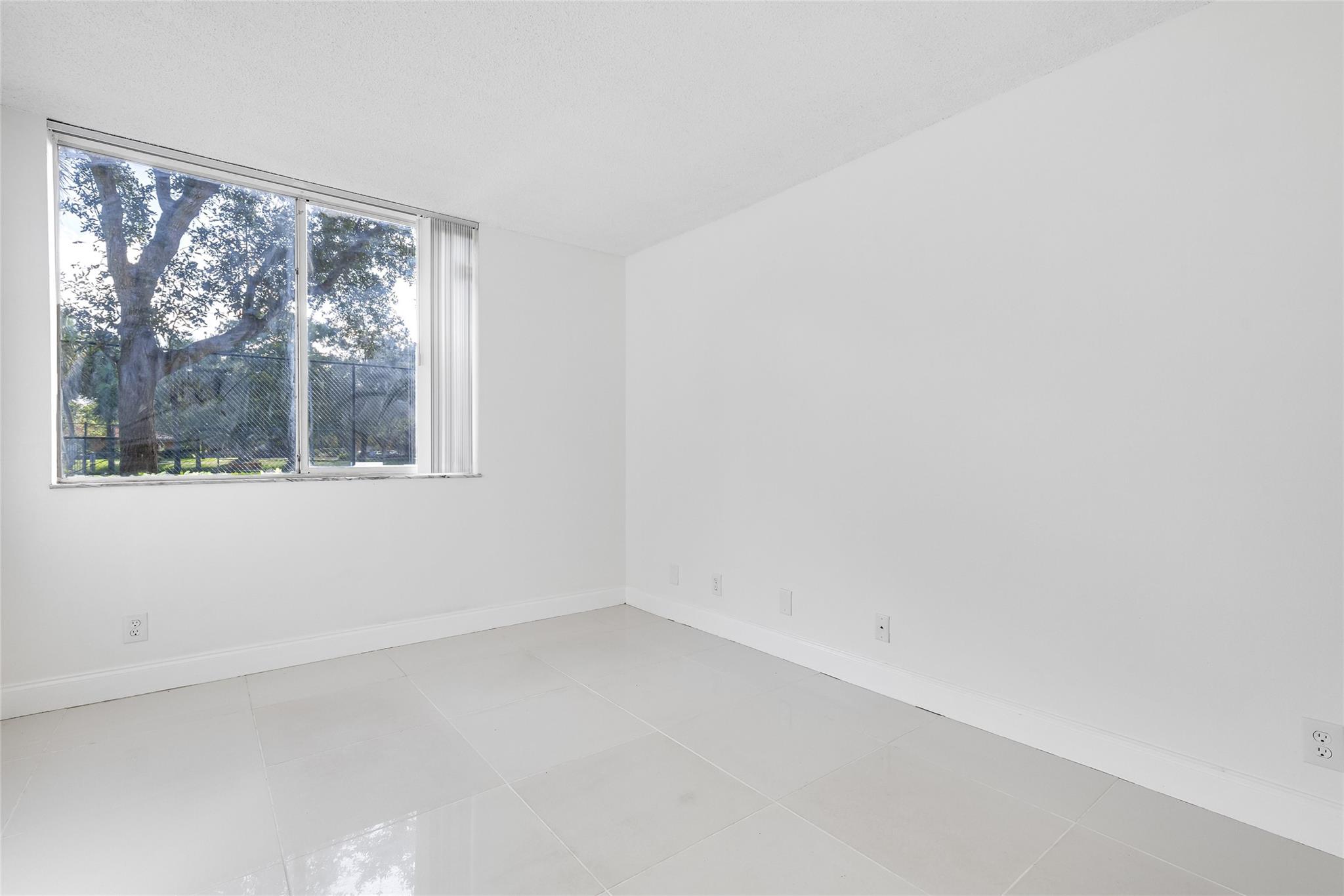 Lakes of Jacaranda - Residential