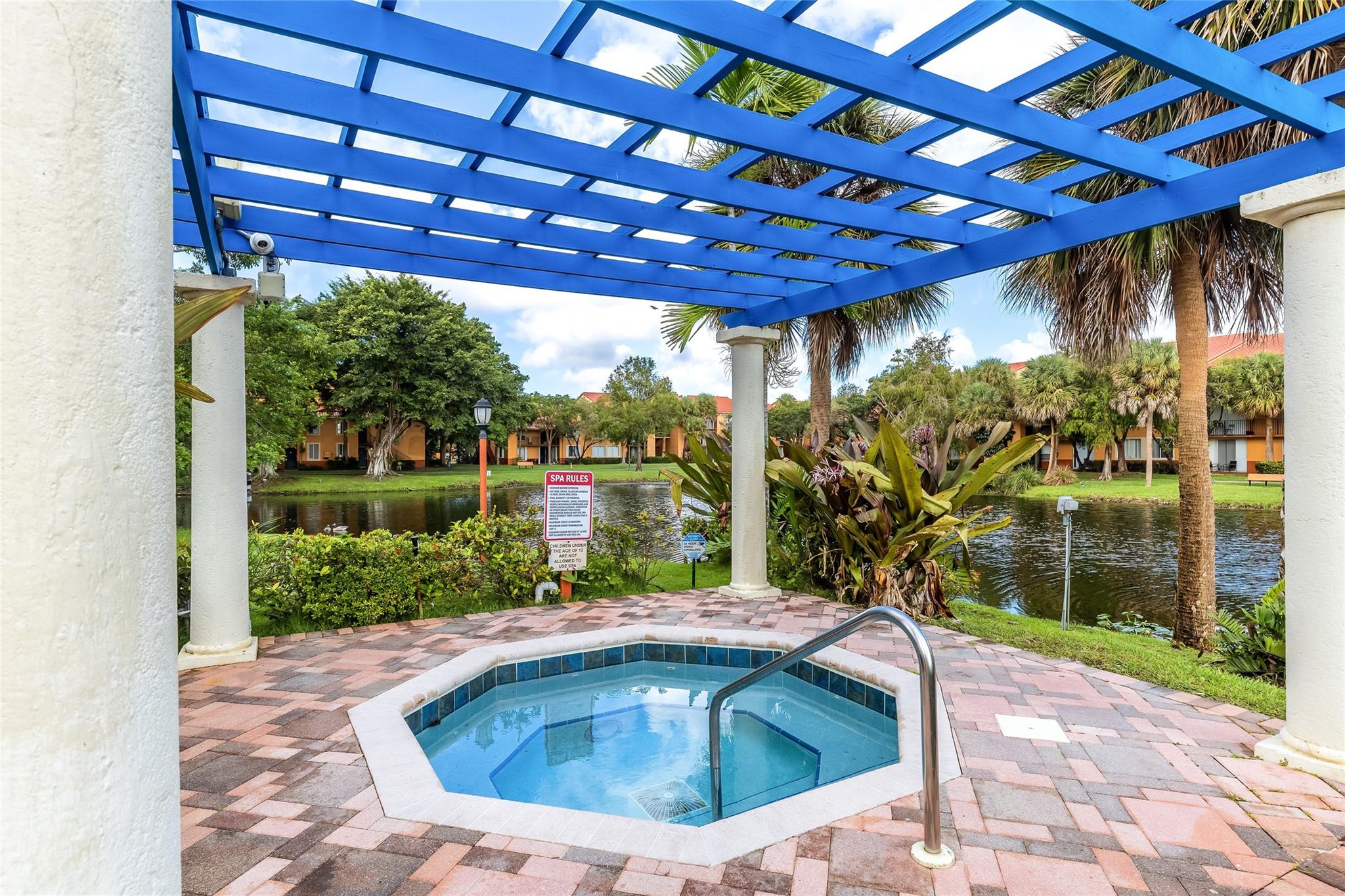 Lakes of Jacaranda - Residential