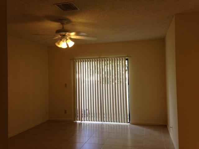 WINDWOOD UNIT I - Residential Lease