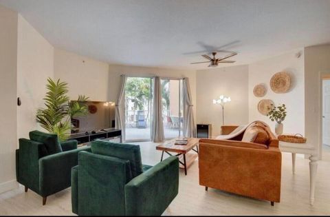 802 W Windward Way 216 Lantana FL 33462