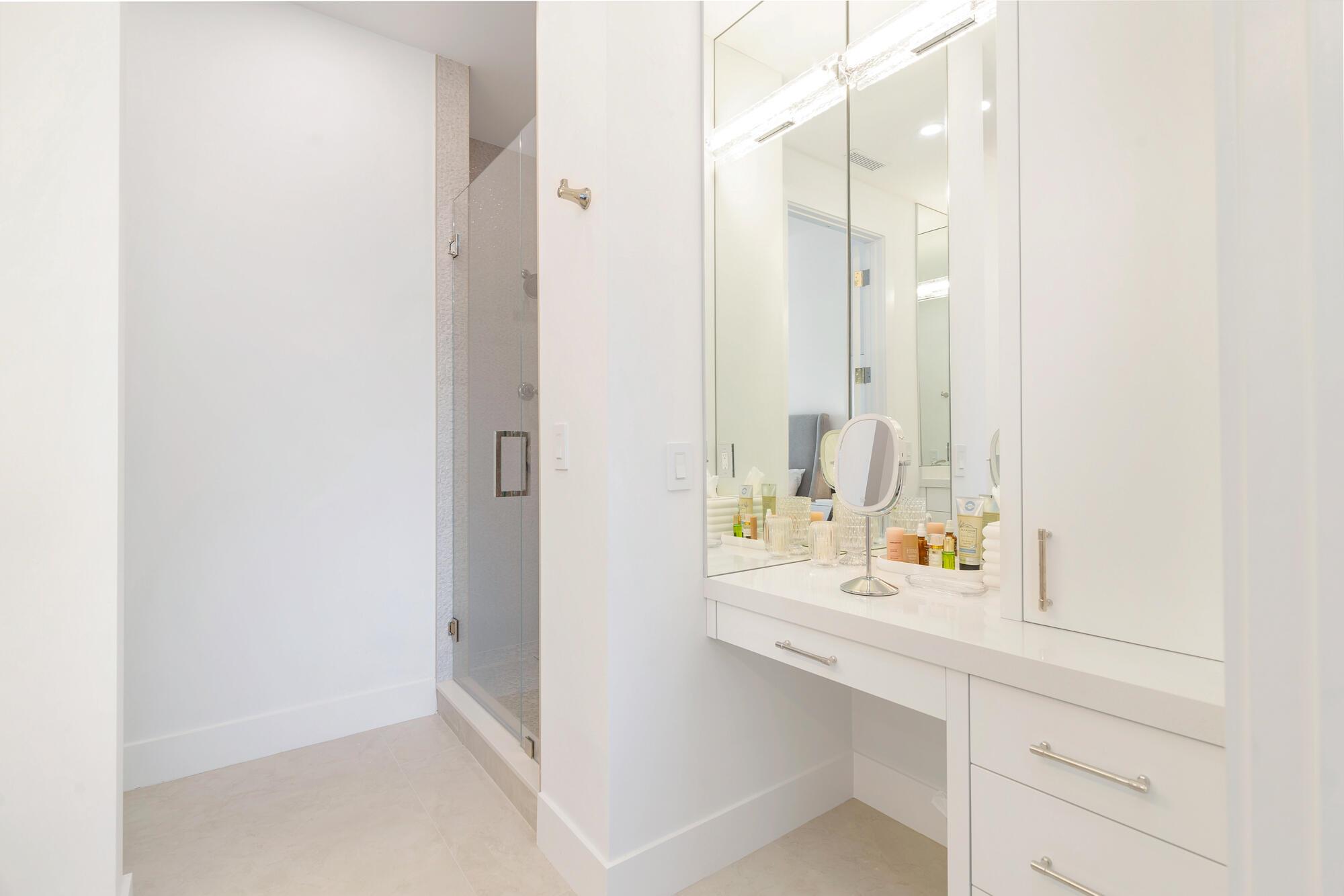 PALM BEACH TOWERS CONDO - Residential