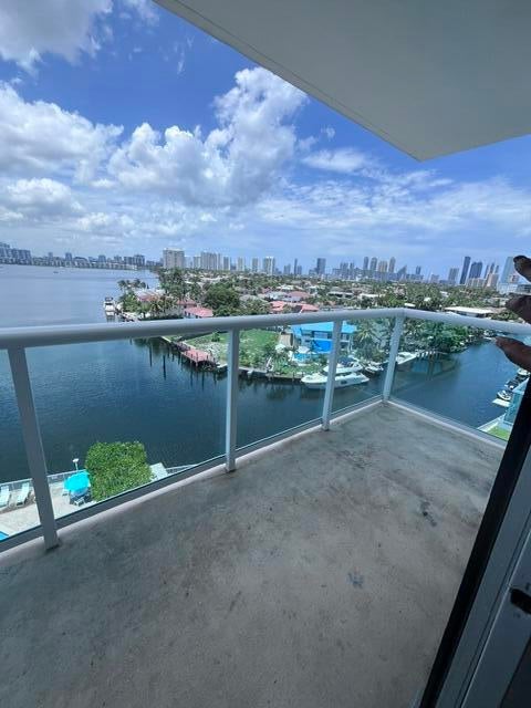 2841 NE 163rd Street 901, North Miami Beach FL 33160