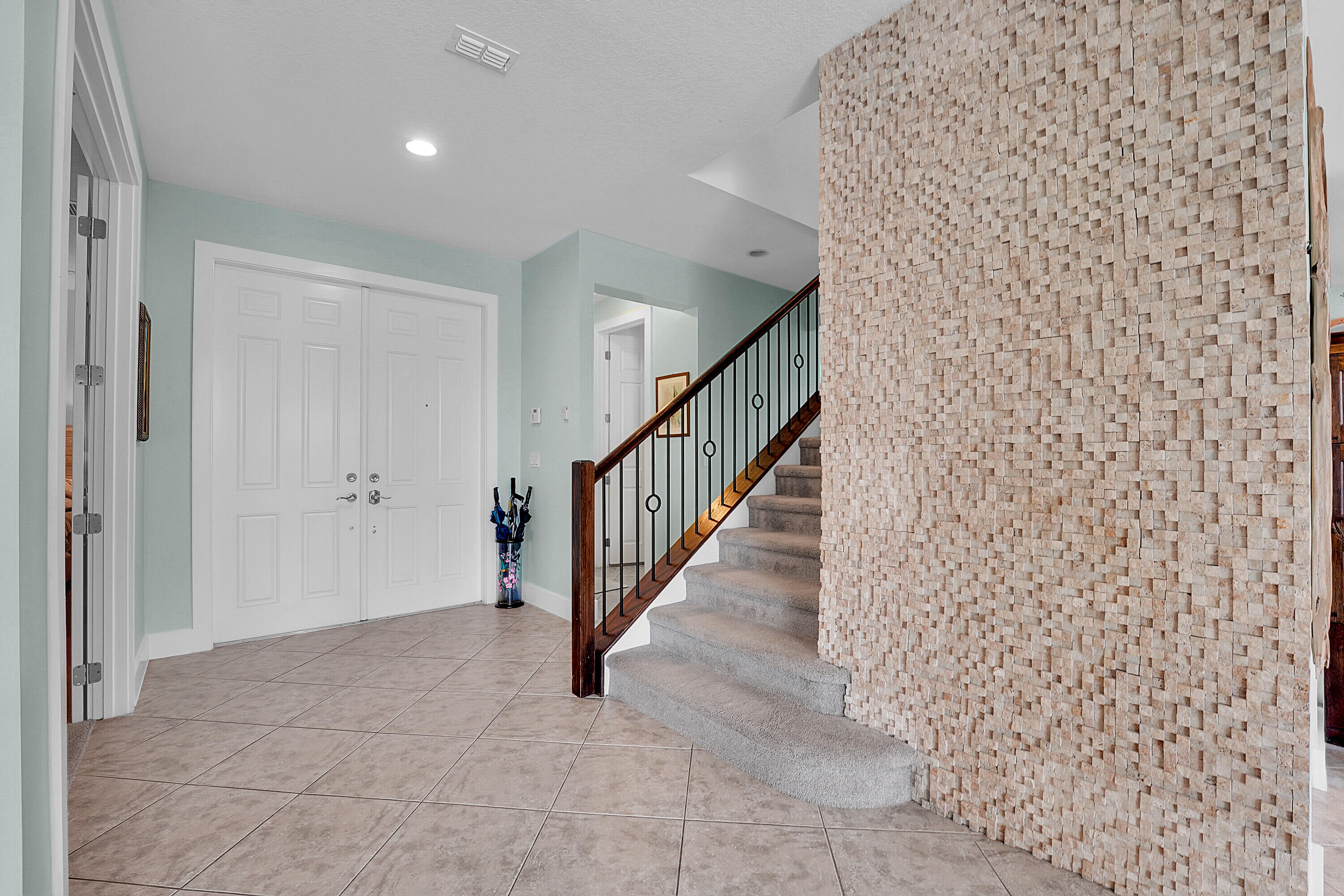 TRADITION PLAT NO 19 REPLAT NO 4 TOWNPARK PHASE 1 - Residential Lease