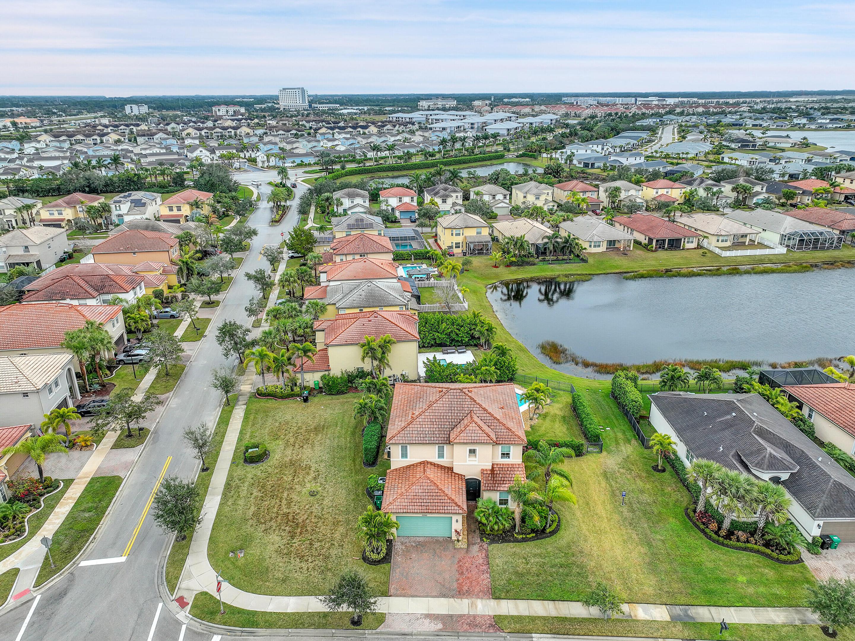 TRADITION PLAT NO 19 REPLAT NO 4 TOWNPARK PHASE 1 - Residential Lease