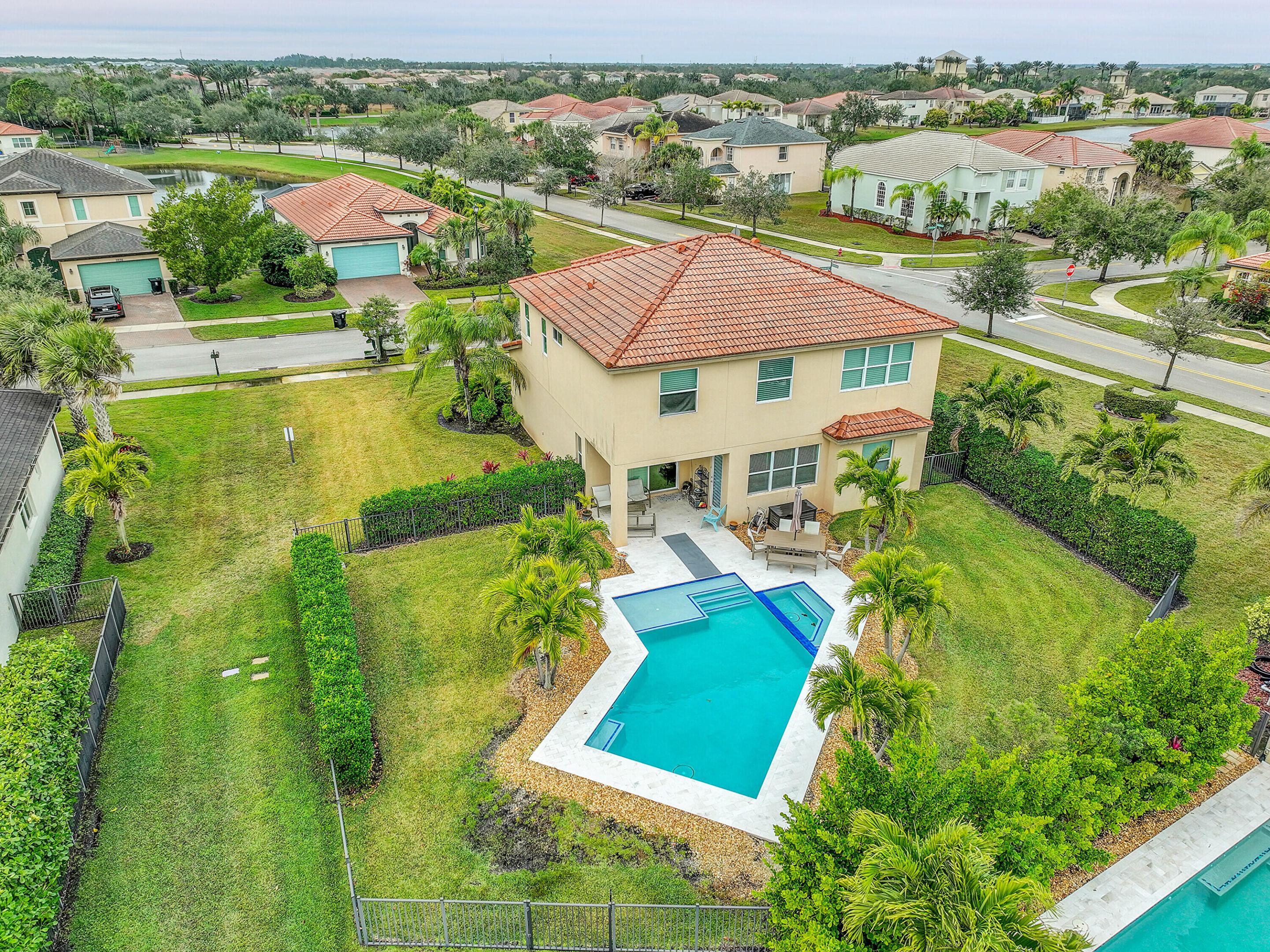 TRADITION PLAT NO 19 REPLAT NO 4 TOWNPARK PHASE 1 - Residential Lease