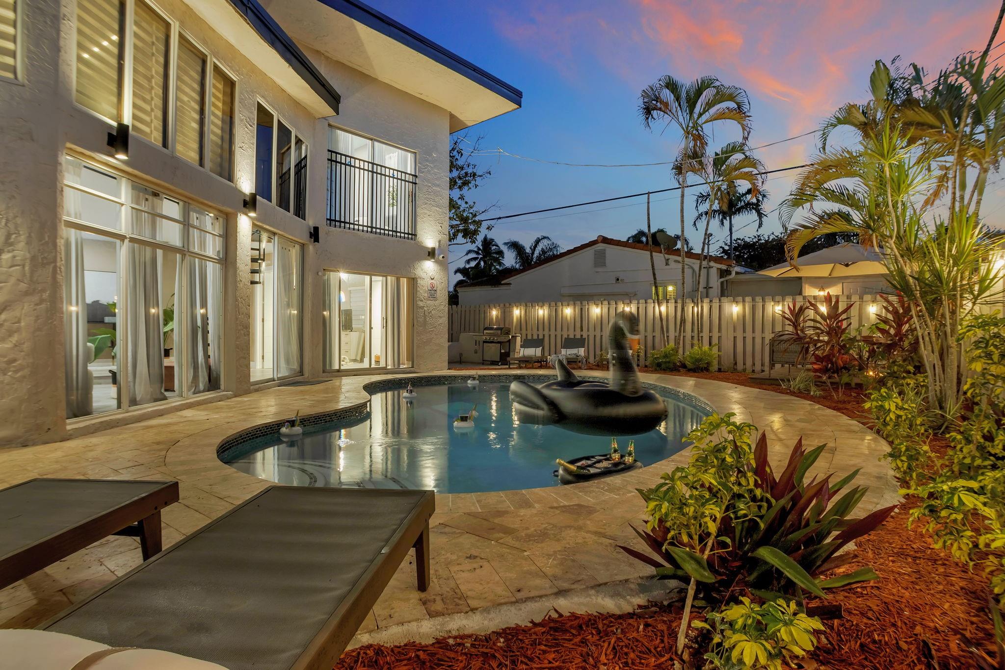 View Wilton Manors, FL 33334 house