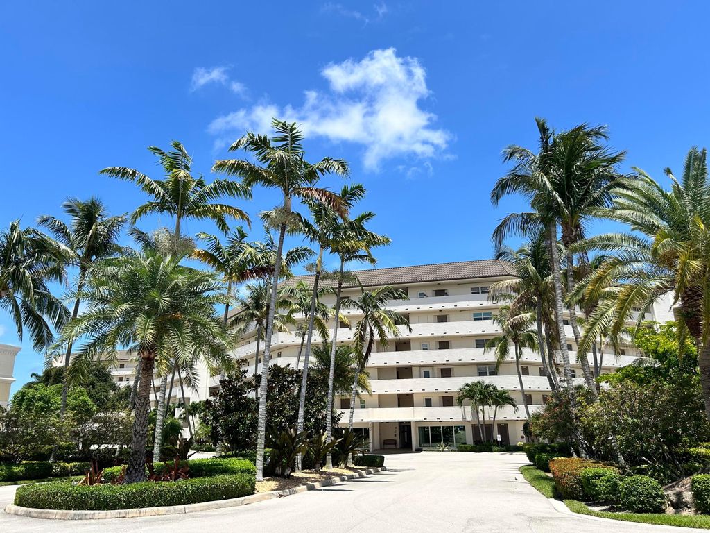 Photo of 400 N Federal Highway #107, Deerfield Beach, FL 33441 (MLS # B26038519)