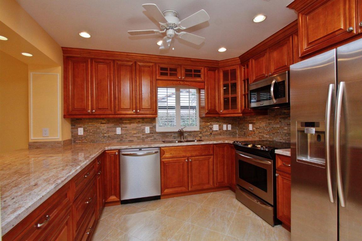 CYPRESSES OF BOCA LAGO - Residential