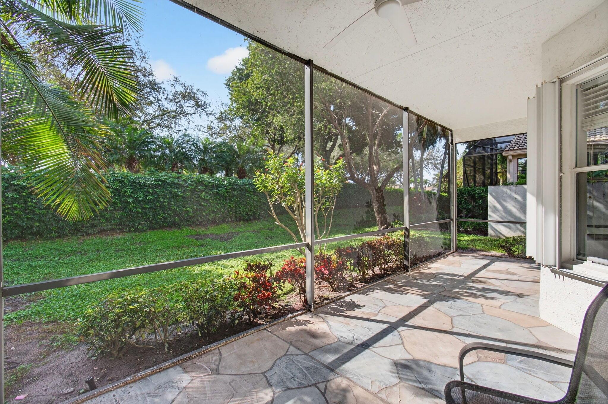 VALENCIA FALLS - Residential