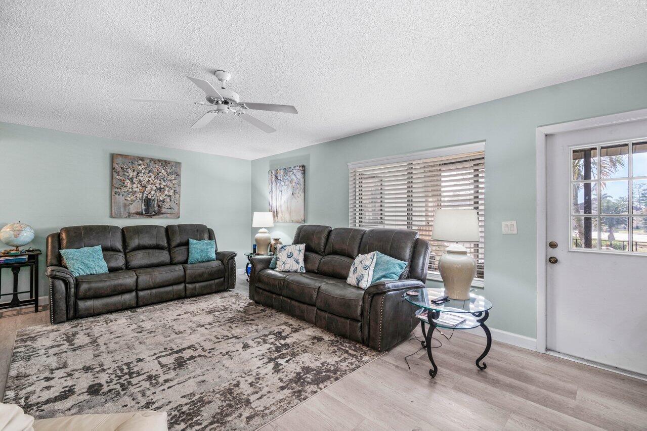 PINE RIDGE SOUTH IV CONDO - Residential