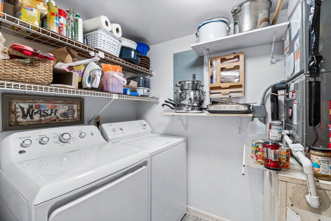 PINE RIDGE SOUTH IV CONDO - Residential