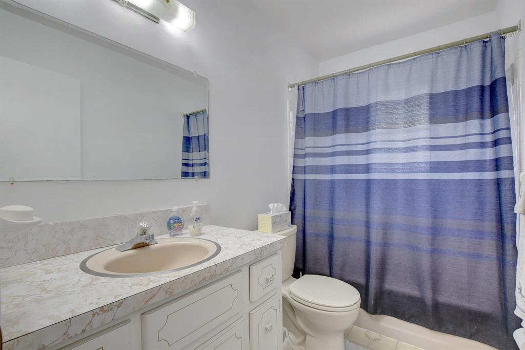 FAIRLAWN 1ST ADD - Residential