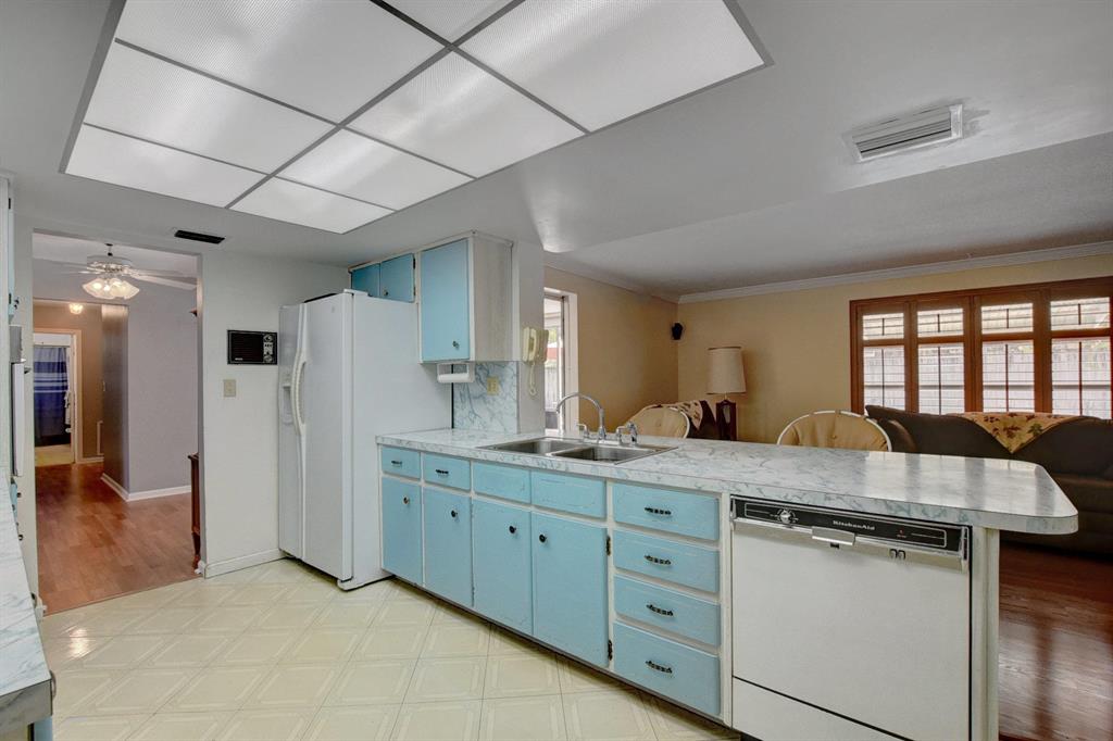 FAIRLAWN 1ST ADD - Residential