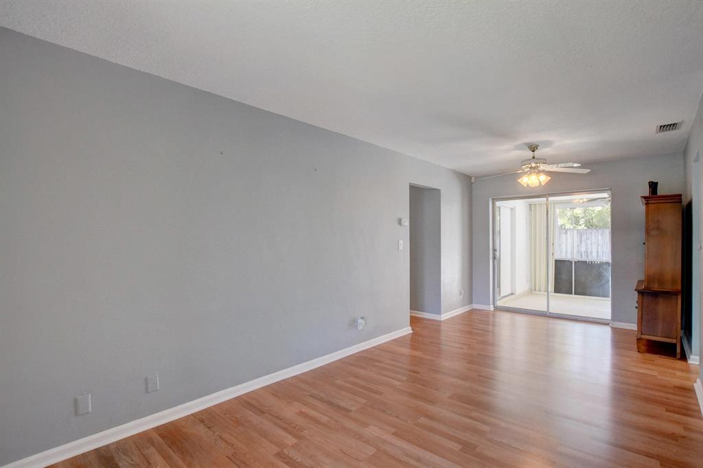 FAIRLAWN 1ST ADD - Residential