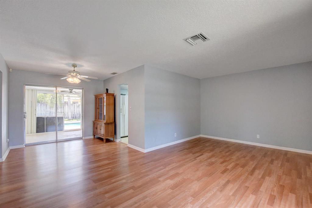 FAIRLAWN 1ST ADD - Residential