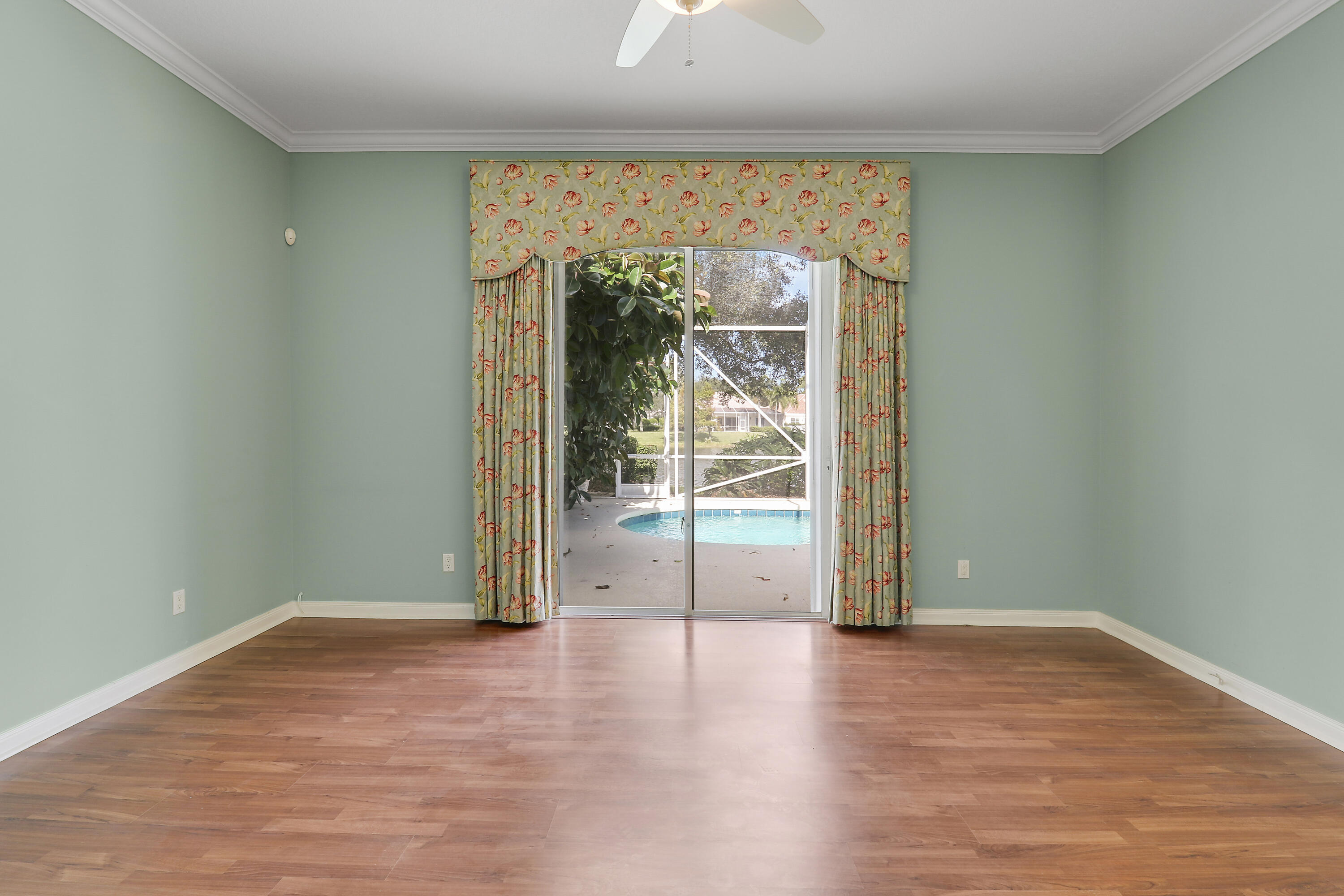 ISLES AT PALM BEACH GARDENS - Residential