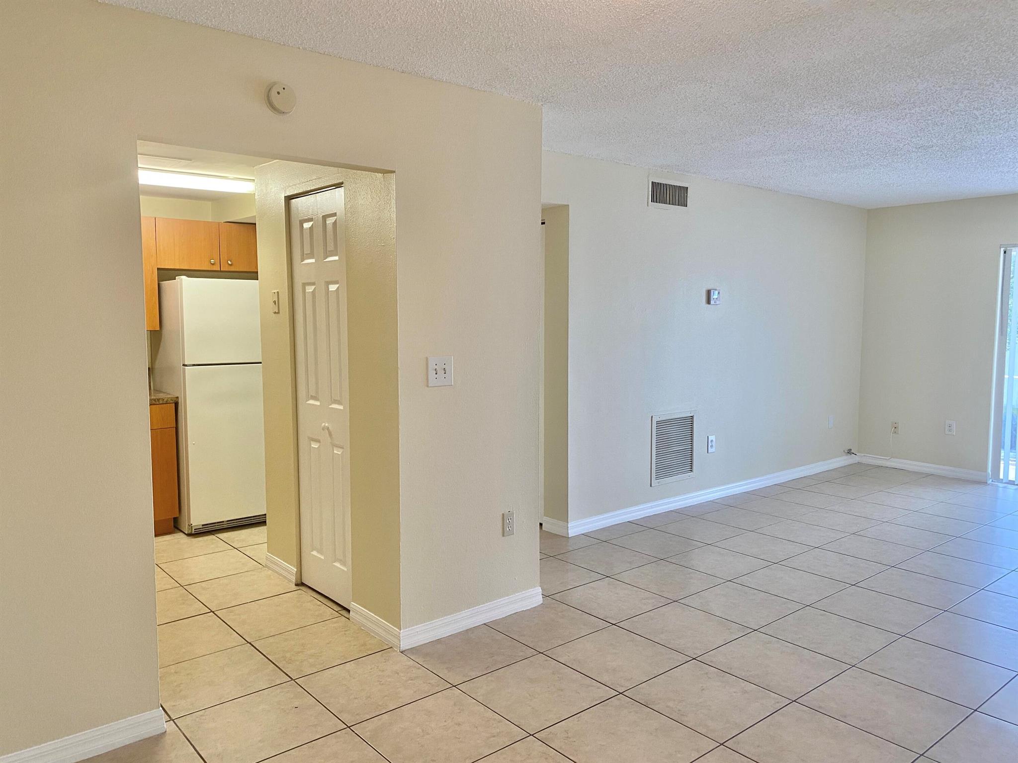 405 W Executive Center Drive 208