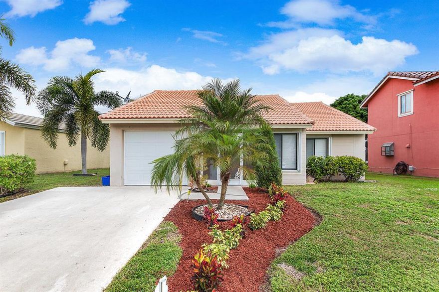 Completely updated 3 bedroom 2 bath home. Laminate floors., Center island in the kitchen, granite counter tops. Screened in patio, large back yard. 1 car garage. Hurricane shutters. Swimming pool, tennis courts and playground close by. New Plantings in the front. Easy to show